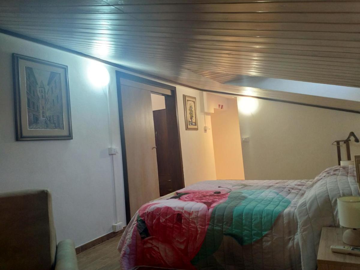 A Due Passi Apartman Arezzo Kültér fotó